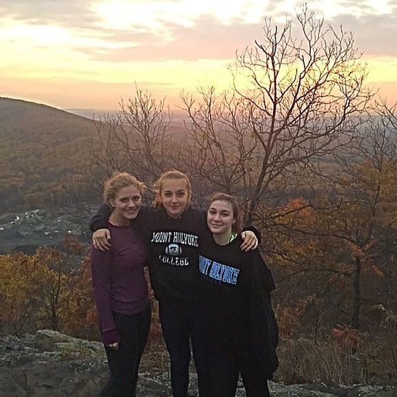 Meet your Posher, Alaina - Picture 1 of 1